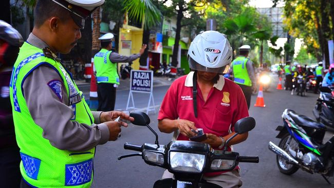 Razia Polisi