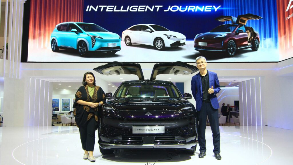 Mobil AION HYPTEC di GIIAS 2024