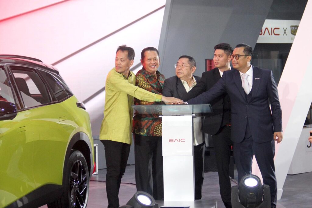 Launching BAIC Indonesia di acara GIIAS 2024