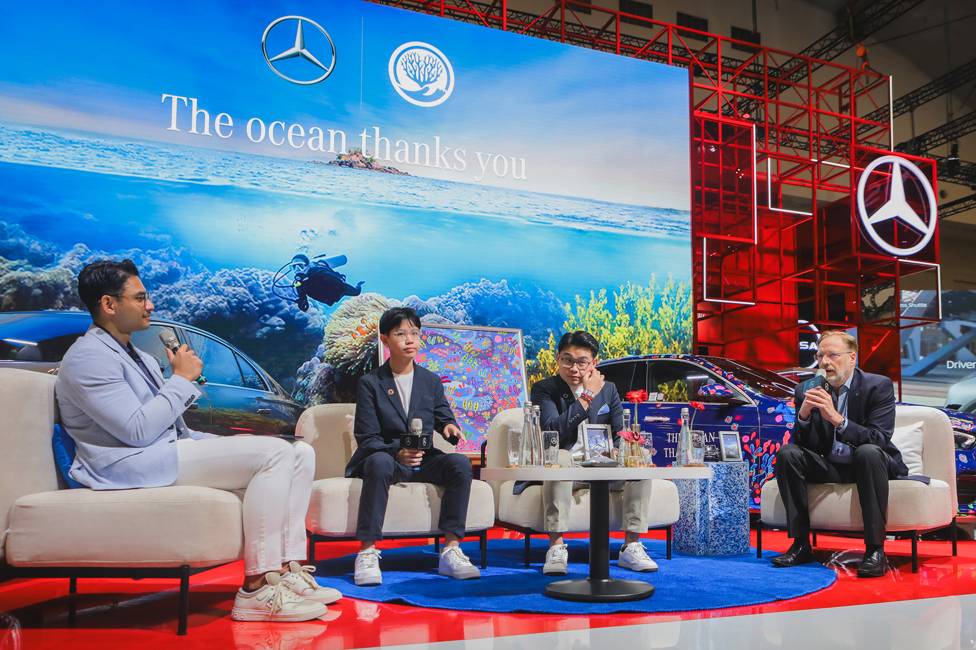 Komitmen Mercedes-Benz untuk Keberlanjutan melalui Program 1 Car for 100 Corals di GIIAS 2024